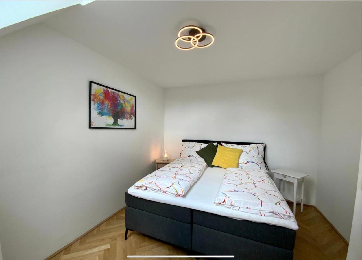 Freshly Renovated Apartment In Trendy Area L Hg21 Vienna Exterior photo