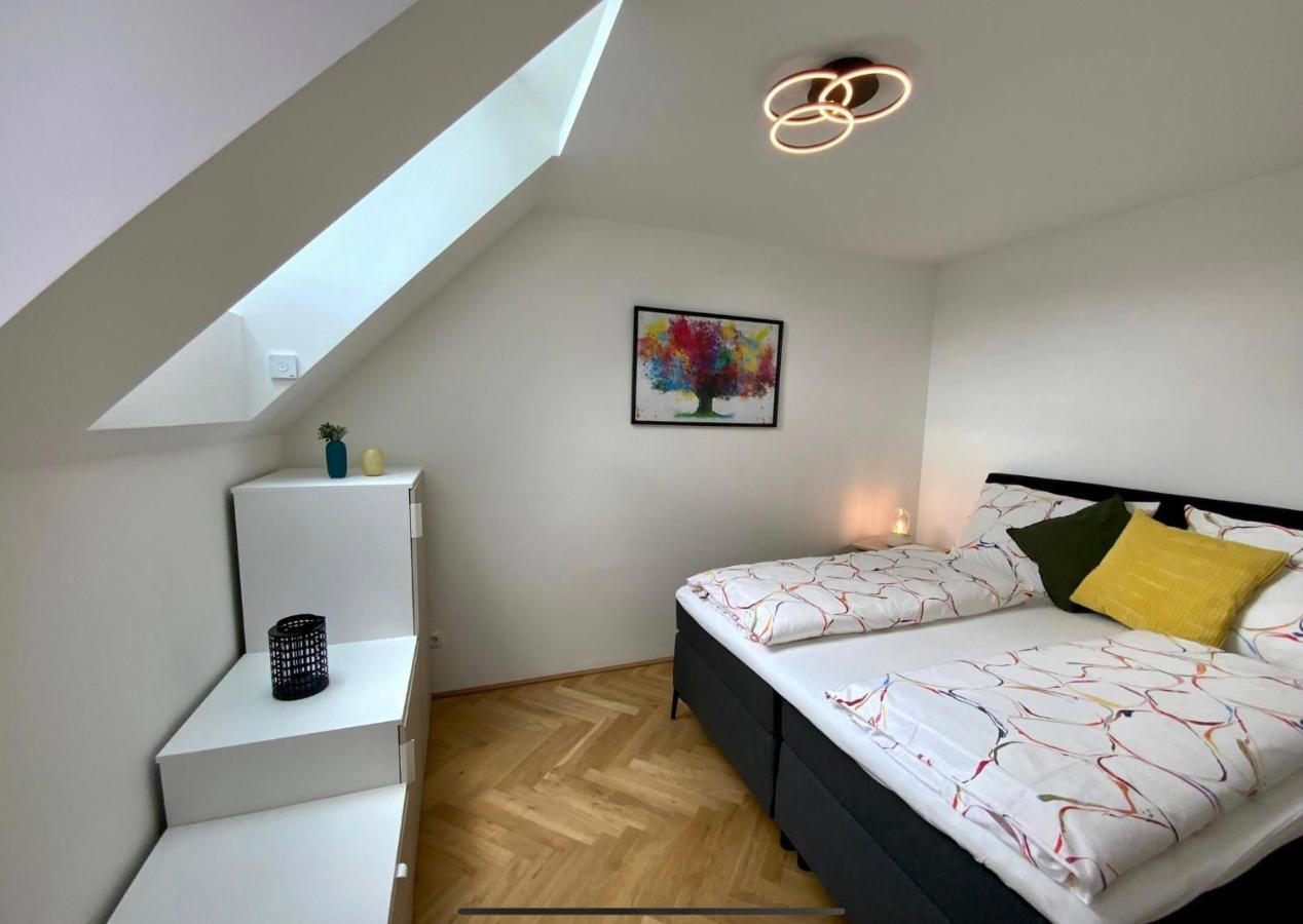 Freshly Renovated Apartment In Trendy Area L Hg21 Vienna Exterior photo